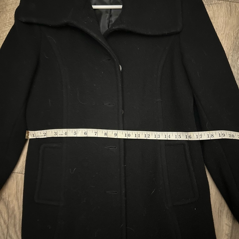 Women’s Black Wool Coat - Picture 4 of 4